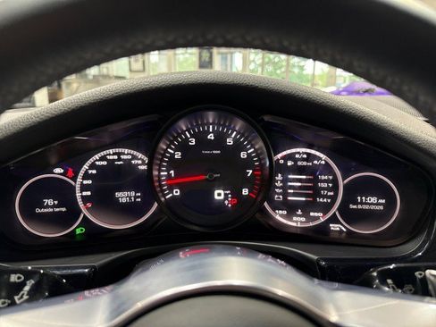 Used 2018 Porsche Panamera RWD image 73