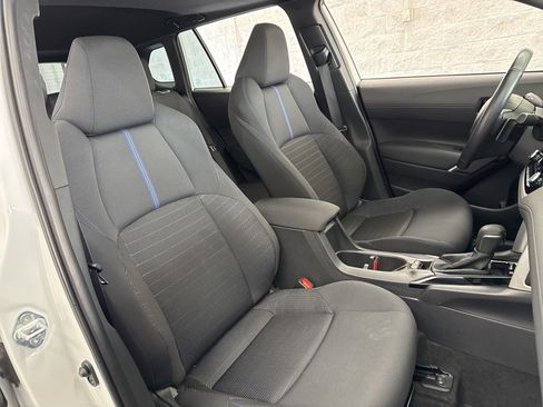 Certified 2024 Toyota Corolla Cross SE image 50