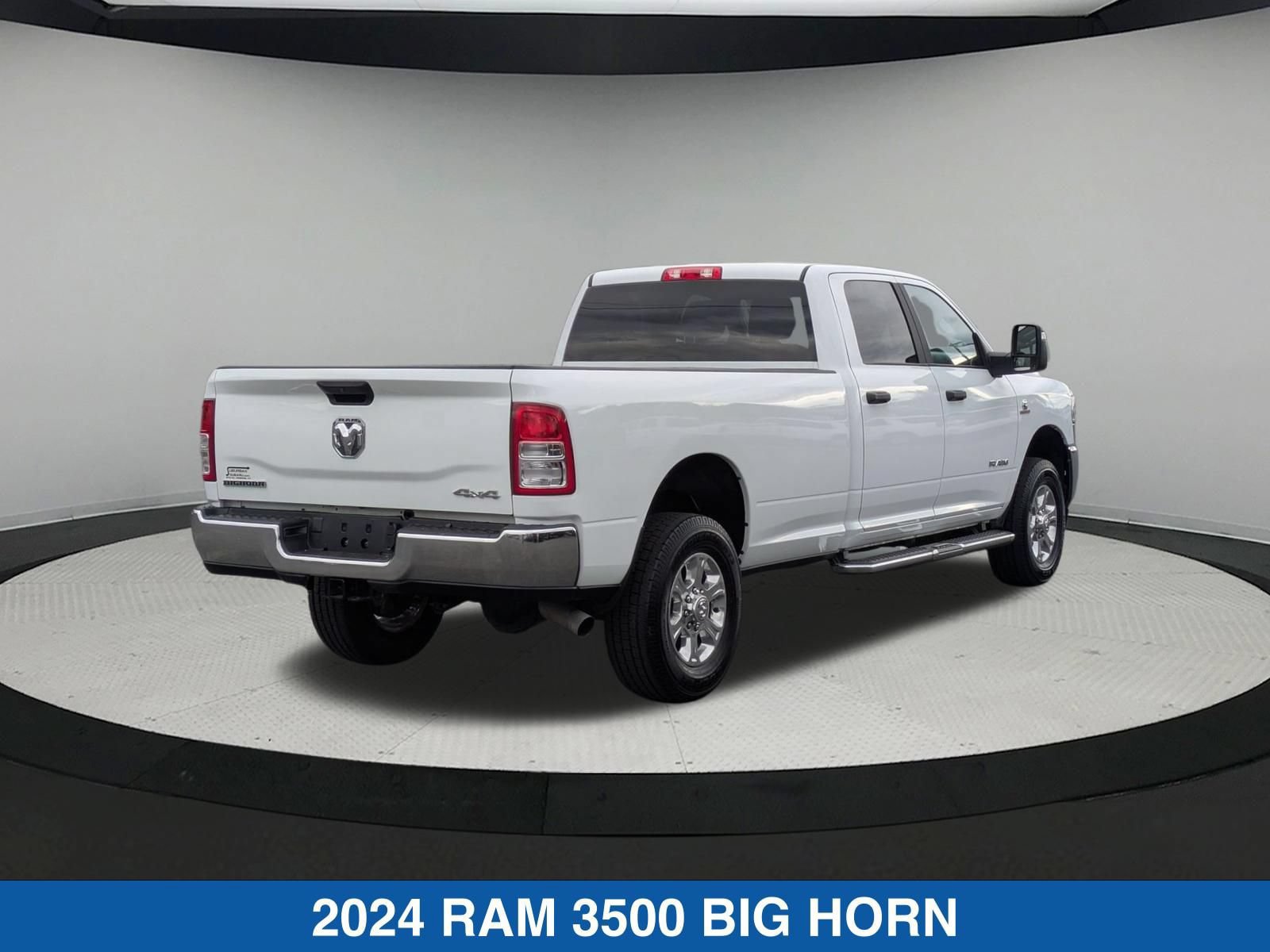 Used 2024 RAM 3500 Big Horn AWD/4WD image 4