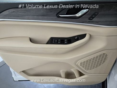 Used 2024 Jeep Grand Cherokee Limited w/ Luxury Tech Group II AWD/4WD image 28