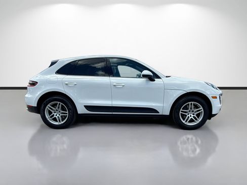 Used 2018 Porsche Macan AWD/4WD image 6