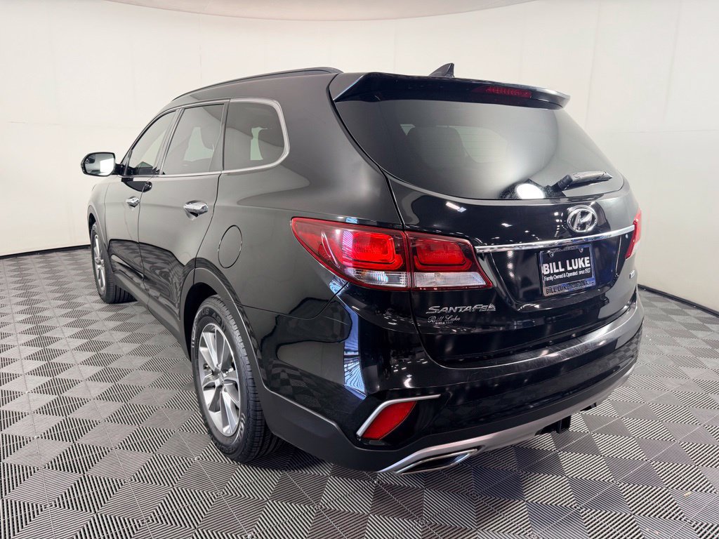 Used 2017 Hyundai Santa Fe SE AWD/4WD image 9