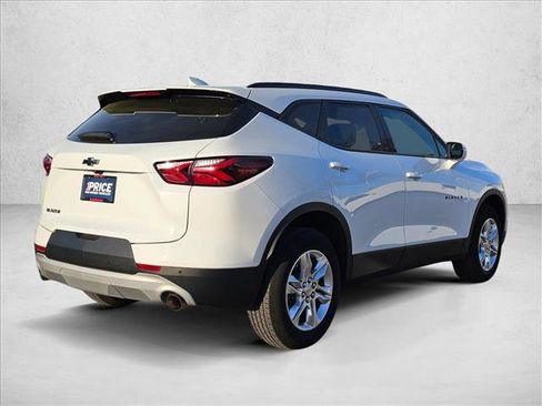Used 2022 Chevrolet Blazer LT FWD image 5
