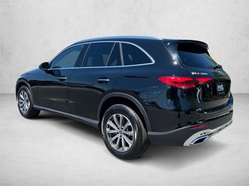 Used 2026 Mercedes-Benz GLC 300 4MATIC image 7