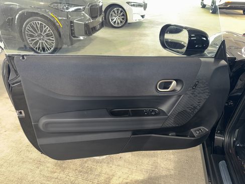 Used 2025 MINI Cooper S FWD image 13