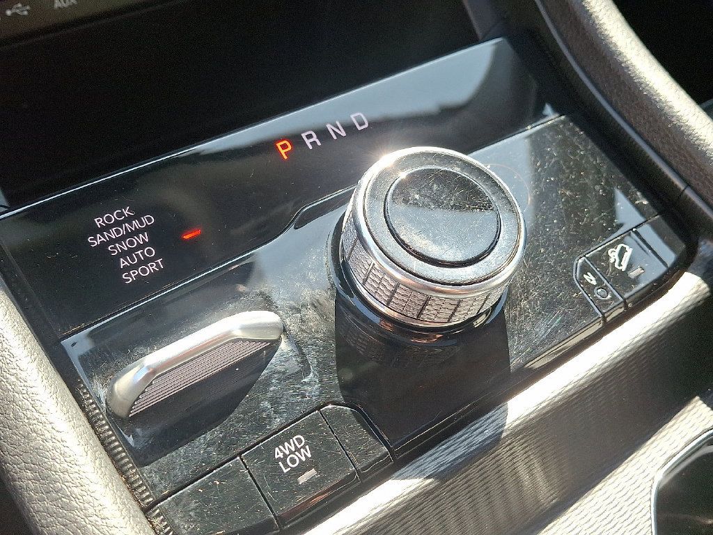 Used 2023 Jeep Grand Cherokee 4WD 4xe image 16