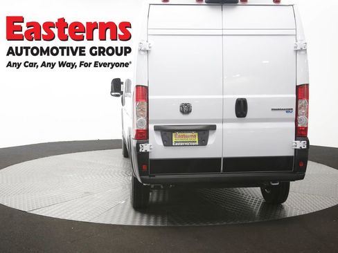 Used 2025 RAM ProMaster 3500 w/ Convenience Group FWD image 34
