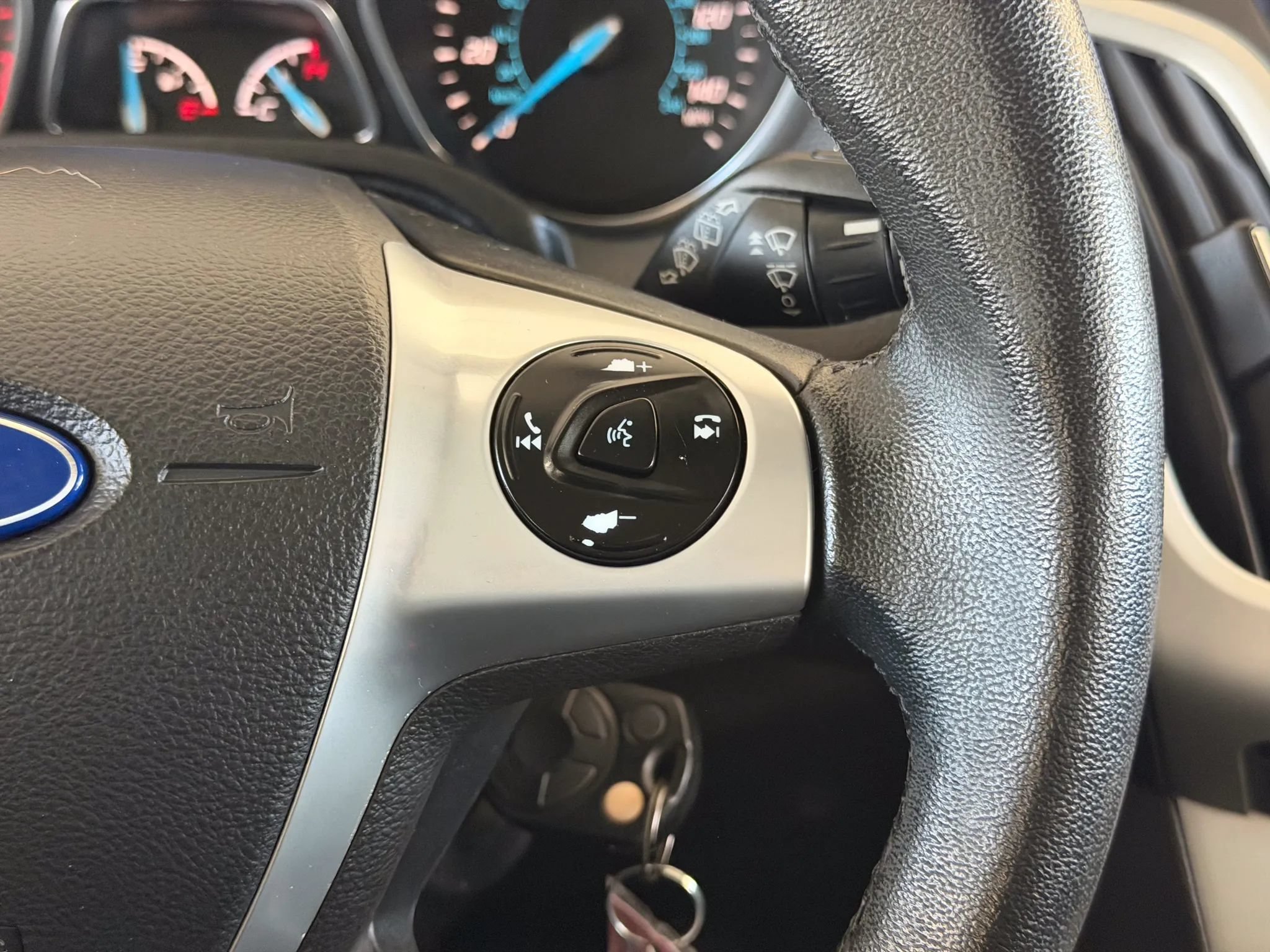 Used 2014 Ford Focus SE w/ Equipment Group 201A FWD image 30