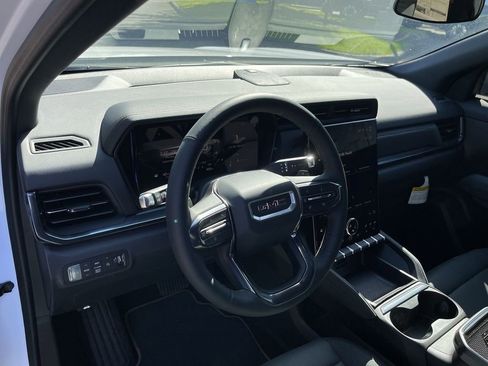 New 2026 GMC Terrain AT4 AWD/4WD image 10