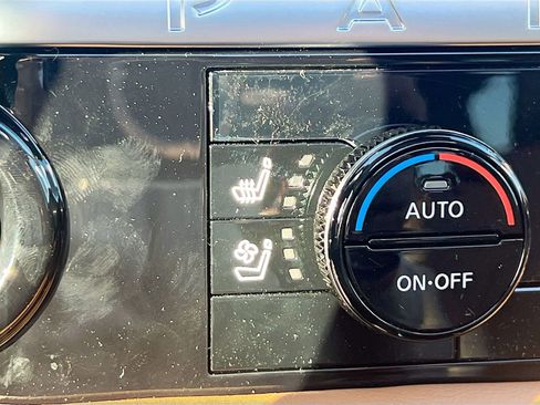 New 2026 Nissan Pathfinder Platinum image 20