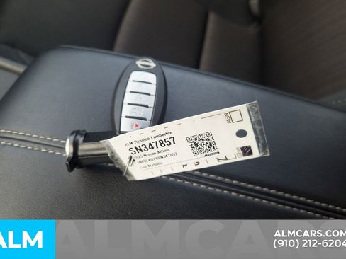 Used 2025 Nissan Altima 2.5 SV image 34