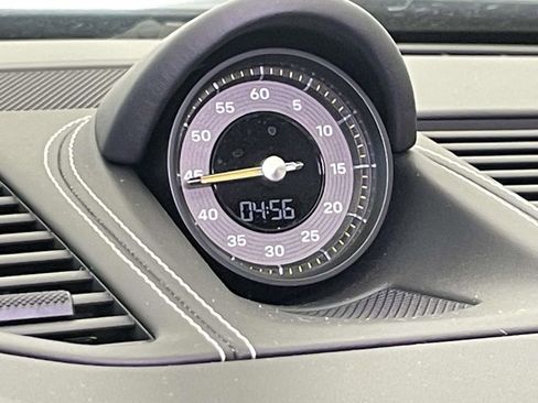 Used 2024 Porsche 911 GT3 image 23