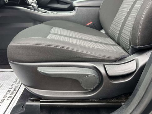 Used 2021 Kia Sorento LX image 15