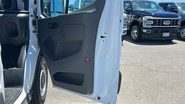 New 2026 Ford Transit 250 148 Medium Roof w/ Load Area Protection Package RWD image 10