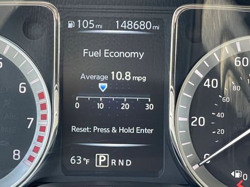 Used 2017 Nissan Titan SV RWD image 26