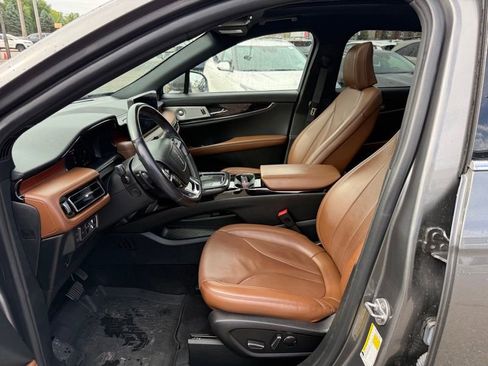 Used 2022 Lincoln Nautilus Reserve w/ Equipment Group 202A AWD/4WD image 9
