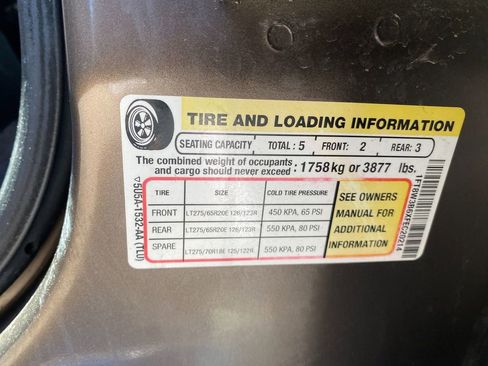 Used 2015 Ford F350 Lariat image 27