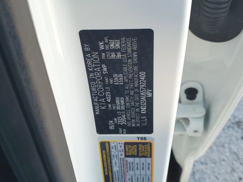 Used 2025 Kia Soul LX w/ LX Technology Package image 30