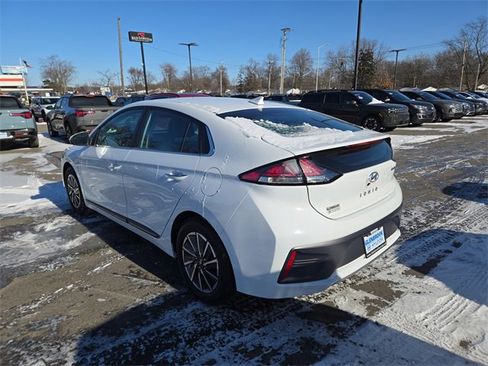 Used 2020 Hyundai Ioniq Limited image 4