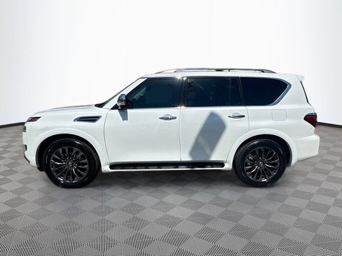 Used 2023 Nissan Armada Platinum w/ Captain's Chairs Package RWD image 9