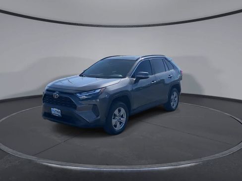 Certified 2023 Toyota RAV4 XLE w/ Convenience Package FWD image 5