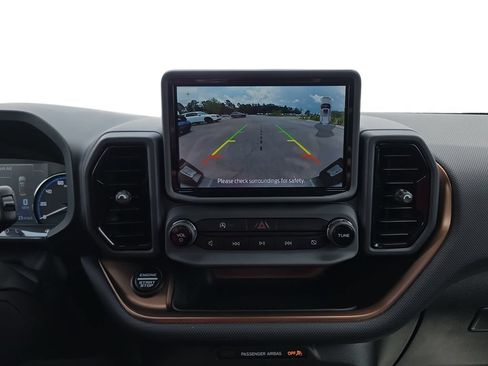 Used 2023 Ford Bronco Sport Outer Banks w/ Tech Package AWD/4WD image 22