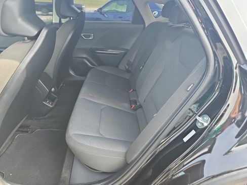 Used 2025 Kia K4 FWD image 6