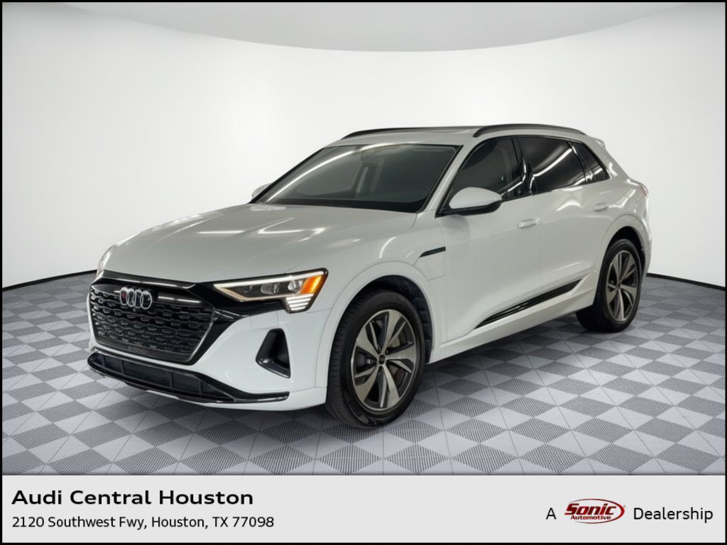 Used 2024 Audi Q8 e-tron Premium Plus AWD/4WD image 1