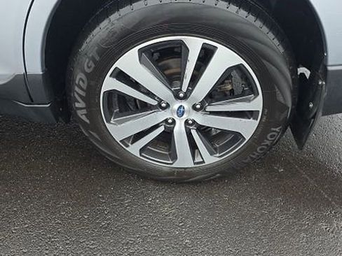 Used 2018 Subaru Outback 3.6R Limited image 7