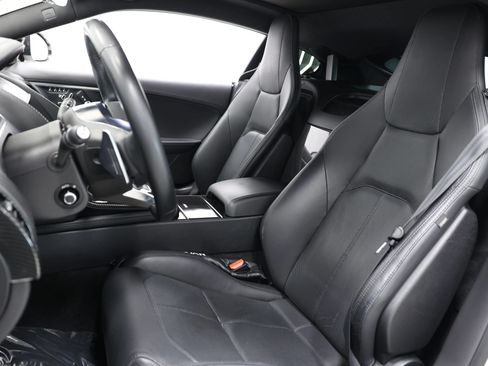 Used 2021 Jaguar F-TYPE Coupe RWD image 3