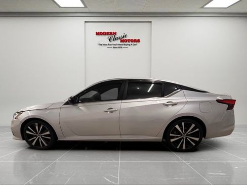 Used 2019 Nissan Altima 2.5 SR FWD image 4