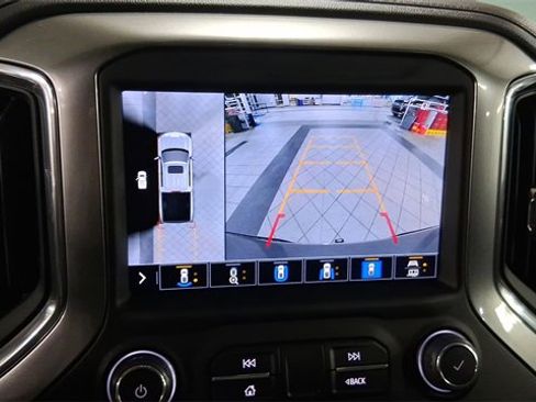 Used 2022 Chevrolet Silverado 1500 LTZ w/ Technology Package image 27