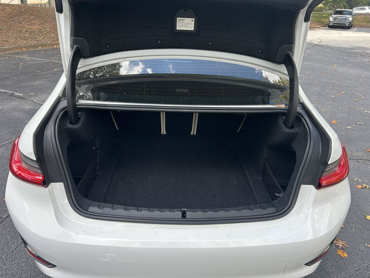 Used 2020 BMW 330i Sedan RWD image 17