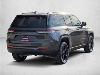 New 2026 Jeep Grand Cherokee Limited video 2