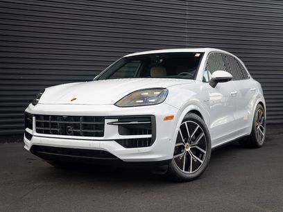 Certified 2024 Porsche Cayenne