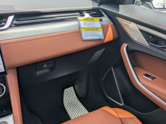 New 2026 Jaguar F-PACE R-Dynamic S AWD/4WD image 17