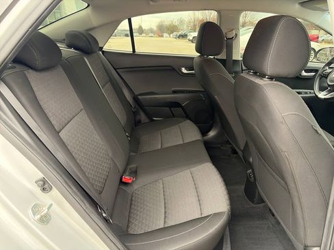 Used 2018 Kia Rio S image 31