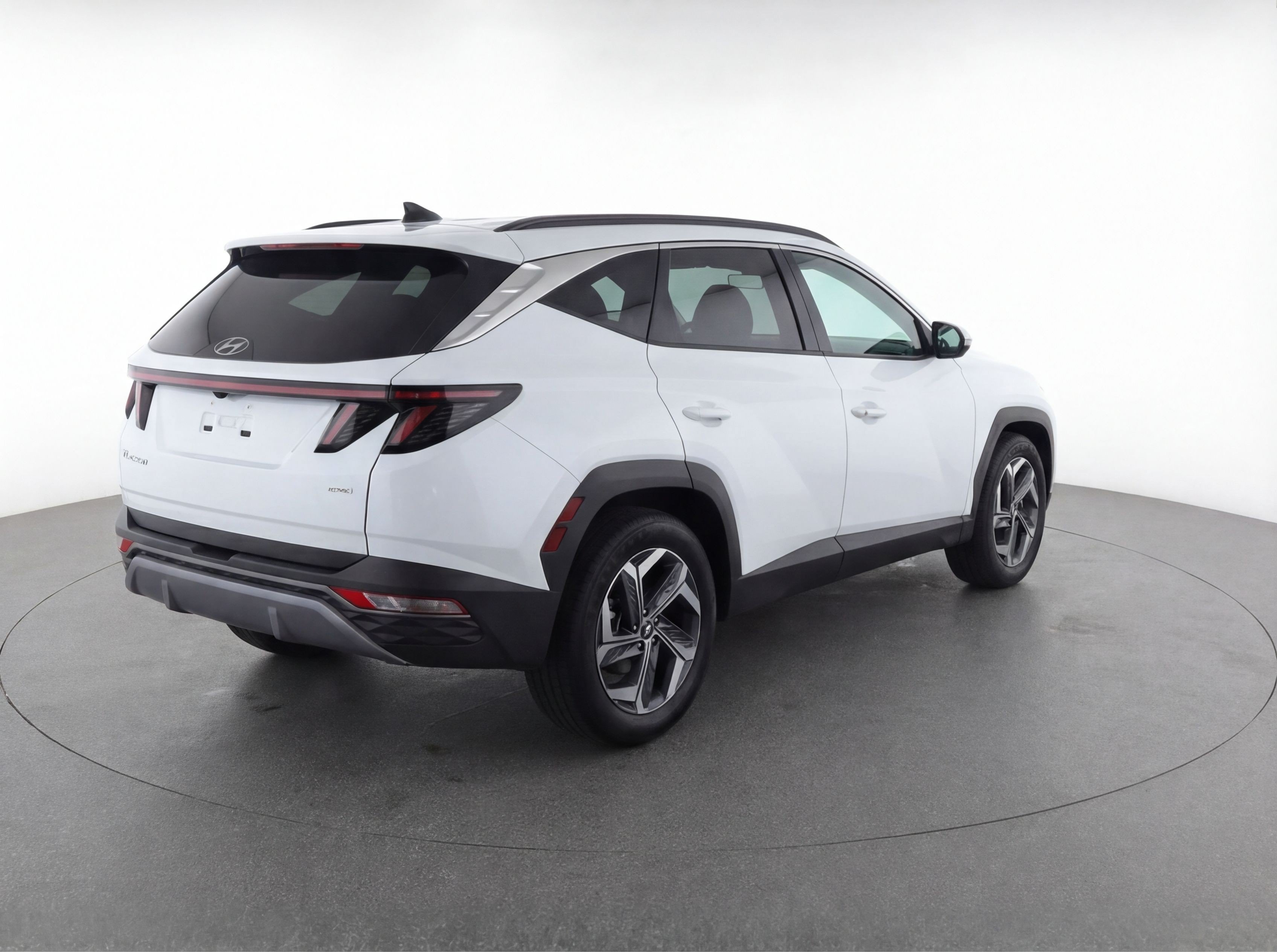 Used 2025 Buick Encore GX Preferred AWD/4WD image 9