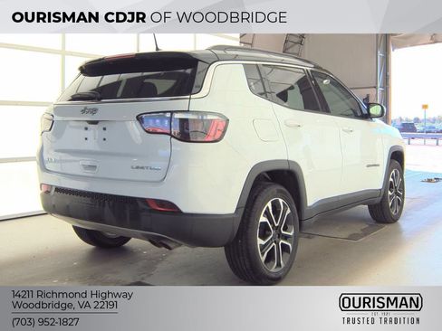 Used 2022 Jeep Compass Limited AWD/4WD image 2