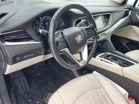Used 2022 Buick Enclave Avenir w/ Trailering Package, 5000 lbs. image 25