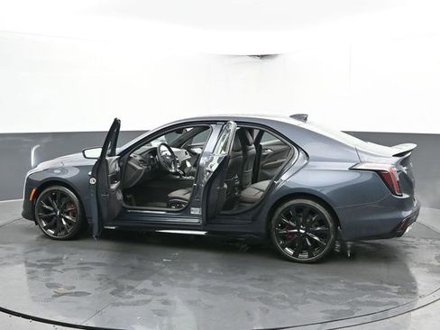 New 2025 Cadillac CT4 V w/ Super Cruise Package image 50