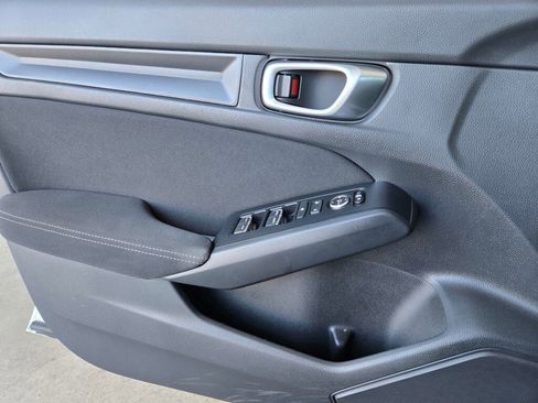 Certified 2023 Honda Civic LX image 22