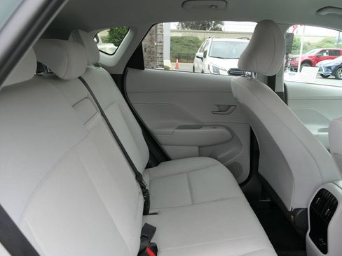 Used 2024 Hyundai Kona SEL FWD image 24