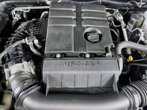 Used 2024 Nissan Frontier SV w/ SV Convenience Package RWD image 30
