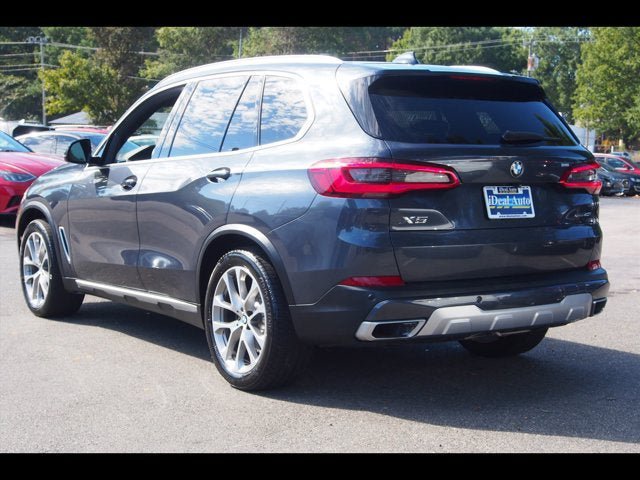 Used 2019 BMW X5 xDrive40i w/ Premium Package 2 AWD/4WD image 3