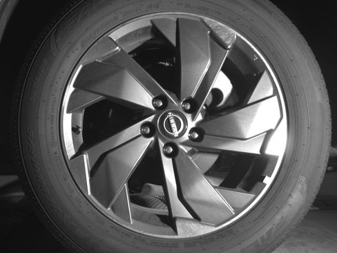 Used 2025 Nissan Rogue SV image 14