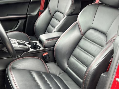 Used 2021 Porsche Macan GTS w/ Sport Chrono Package image 17