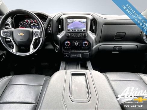 Used 2020 Chevrolet Silverado 2500 LTZ w/ LTZ Convenience Package AWD/4WD image 8