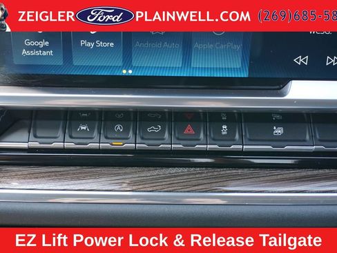 Used 2023 Chevrolet Silverado 1500 LT w/ Protection Package AWD/4WD image 21
