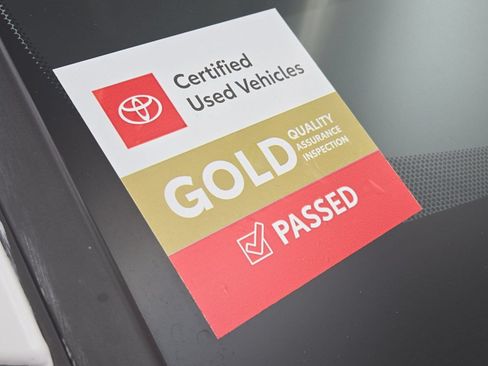 Certified 2024 Toyota RAV4 LE FWD image 28